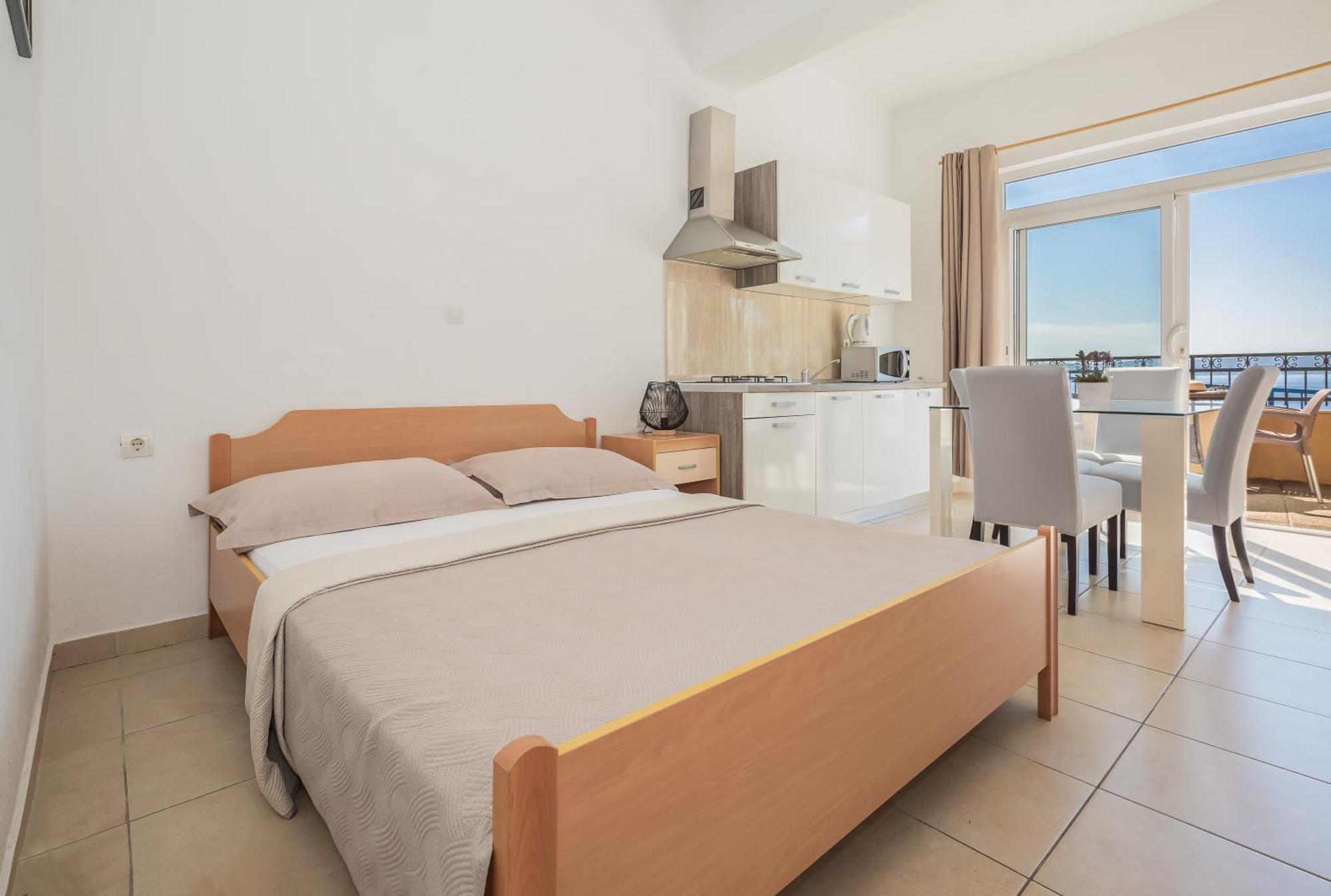 Apartments Gudelj Podgora Exterior photo